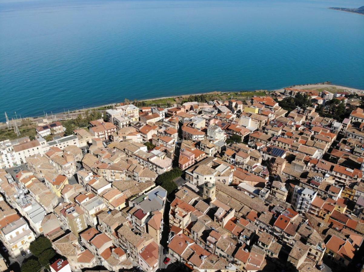 Case Vacanza Le Casette Santo Stefano di Camastra Zewnętrze zdjęcie